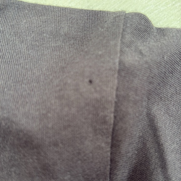 Dolly Parton Authentic shirt with big front photo and graphics. - Picture 5 of 5